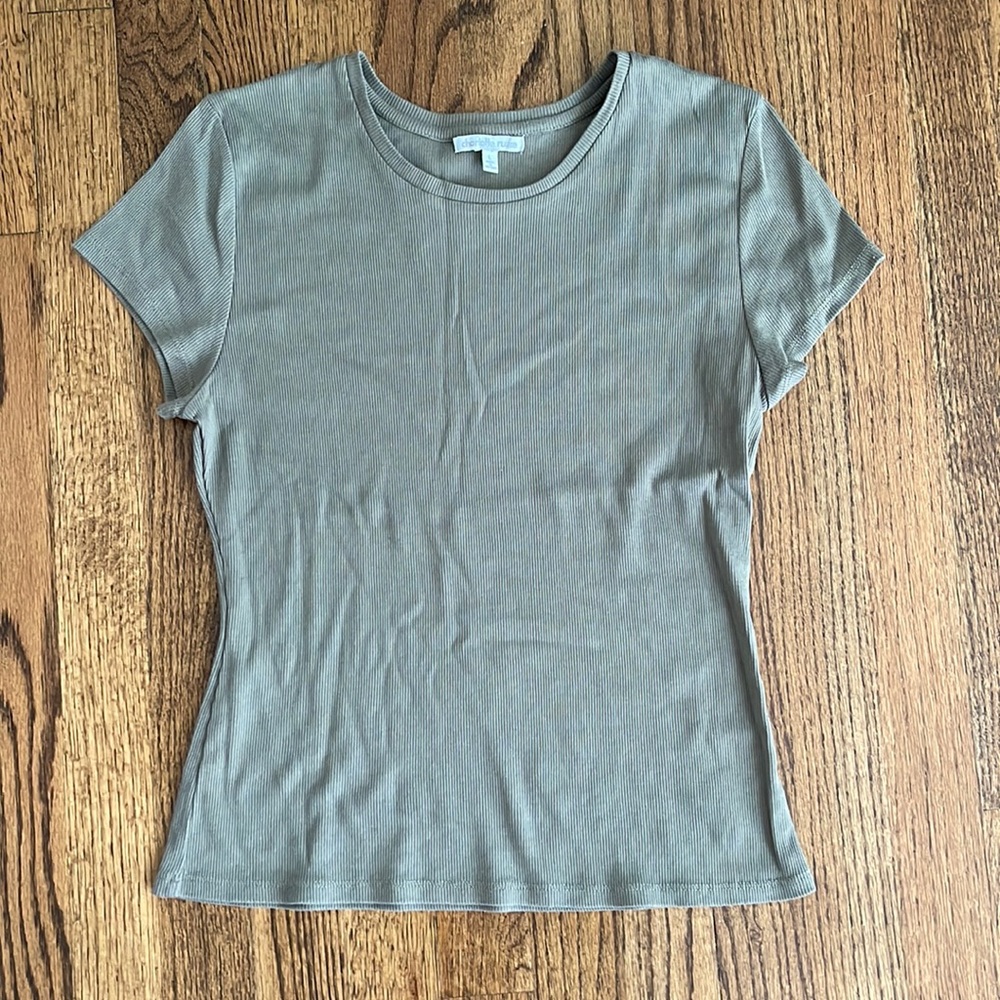 Fitted tee shirt
